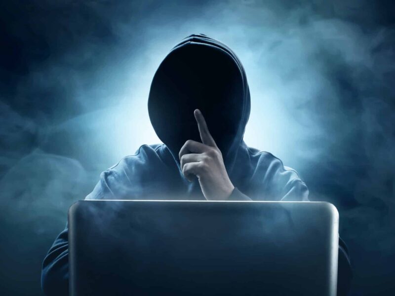 Tout savoir sur le hacker