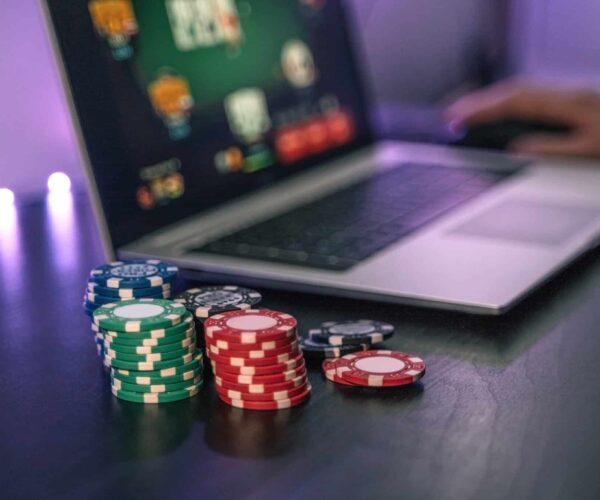 Stakes Casino : L’expérience ultime du casino en ligne utilisant la cryptomonnaie