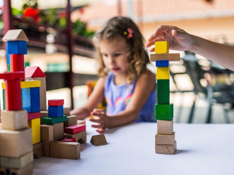 Tout Savoir sur les Jouets Montessori : Favoriser un Apprentissage Épanoui pour les Enfants