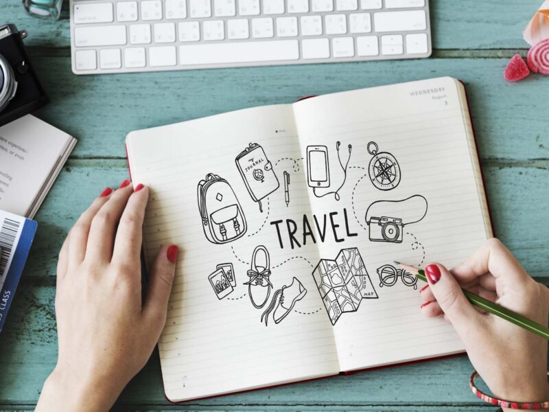 Pourquoi remplir un carnet de voyage : Capturer l’âme de vos aventures