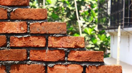 Conseils pour réaliser une maçonnerie en briques ou en parpaings