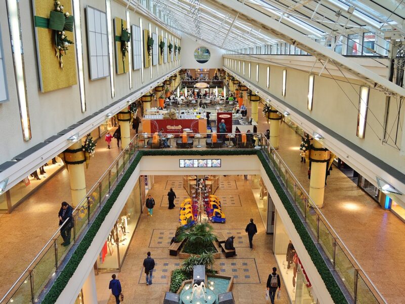 6 bonnes raisons d’investir dans un local commercial