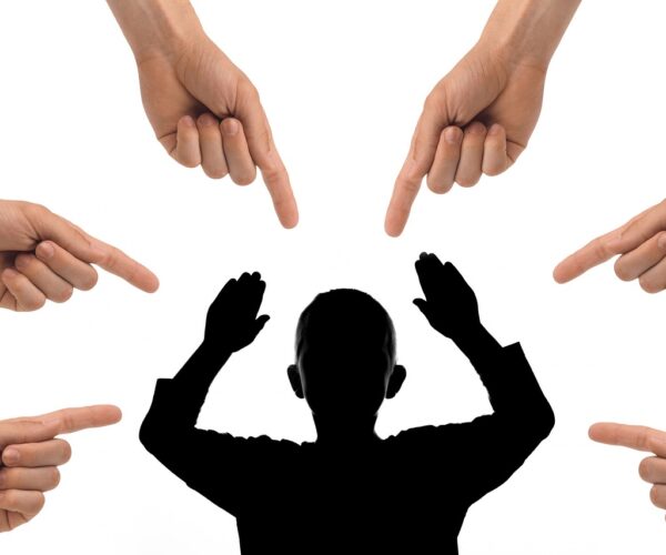 Harcèlement moral par exclusion sociale