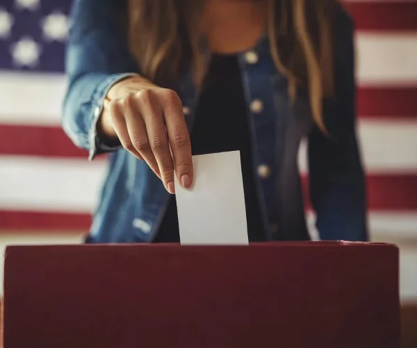 Election présidentielle américaine : les deux camps sont reliés par leurs craintes