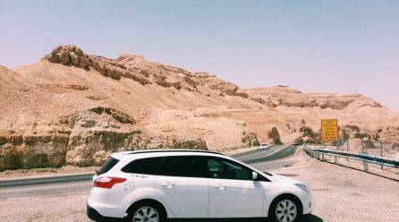 Voyager malin : trouvez un minibus pas cher pour vos déplacements en groupe